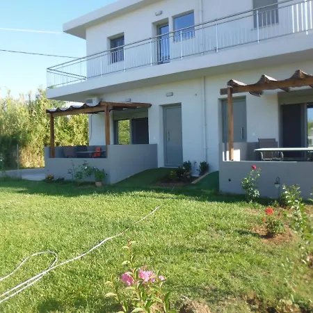 Sea Breeze Apartments Kolymbari Exterior photo